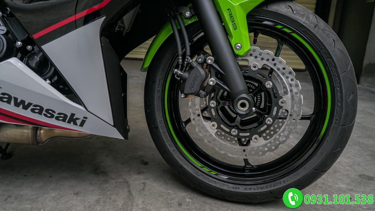 Kawasaki Ninja 650 ABS 2021