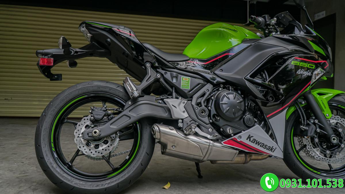 Kawasaki Ninja 650 ABS 2021