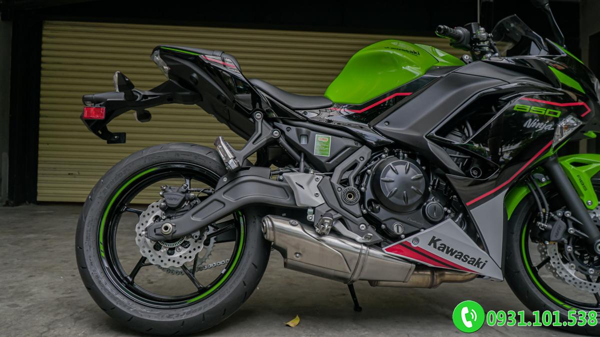 Kawasaki Ninja 650 ABS 2021