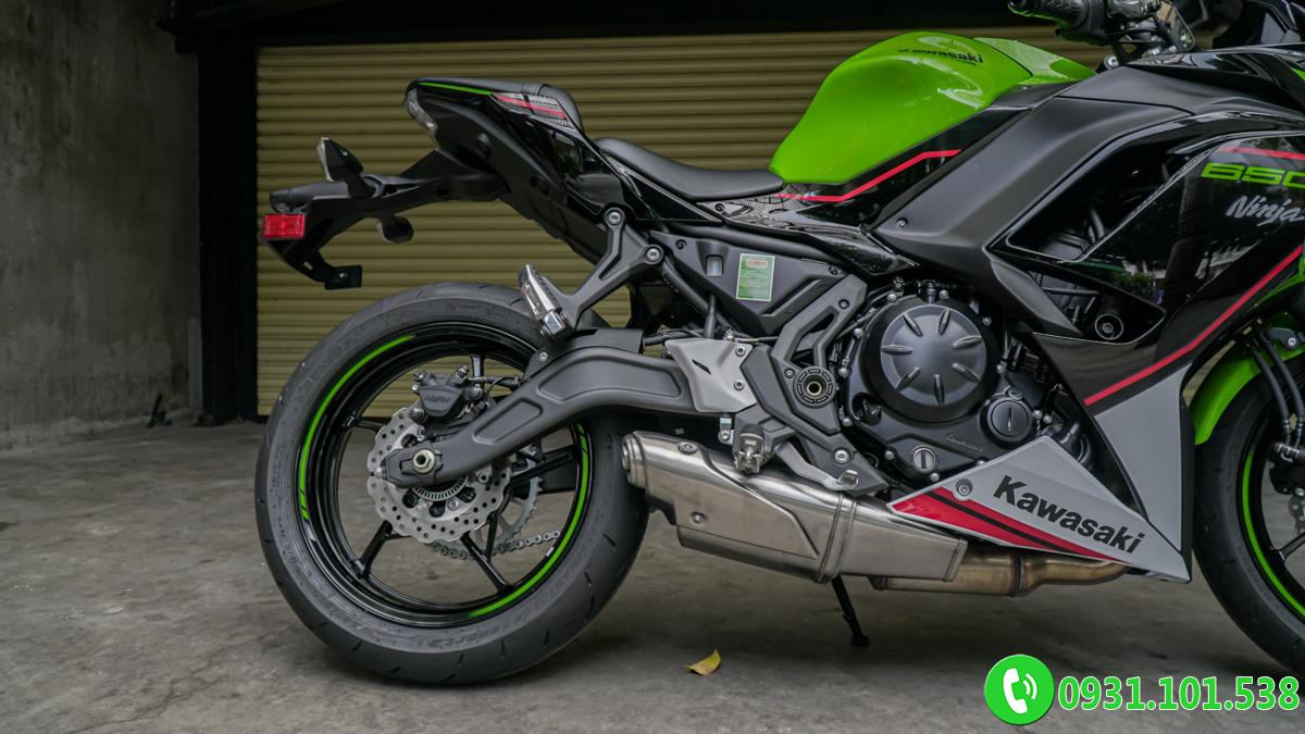 Kawasaki Ninja 650 ABS 2021