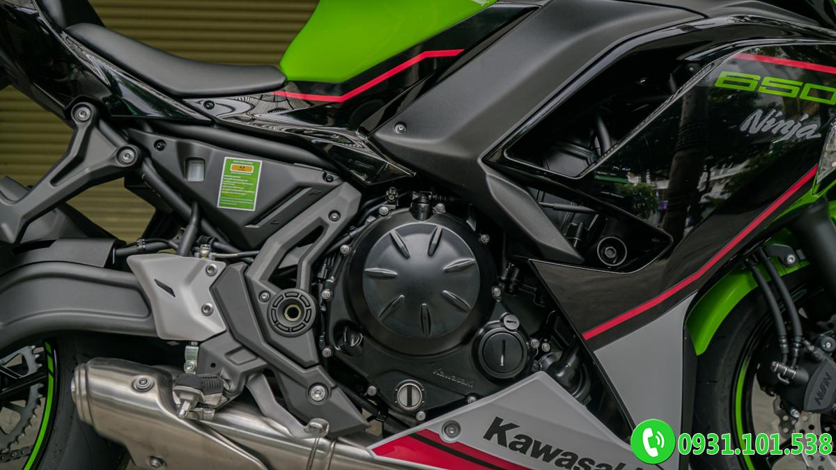 Kawasaki Ninja 650 ABS 2021