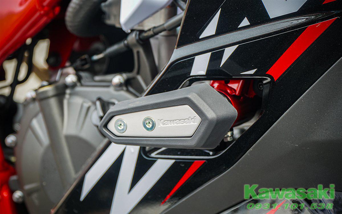 Kawasaki Ninja ZX25R SE 2021