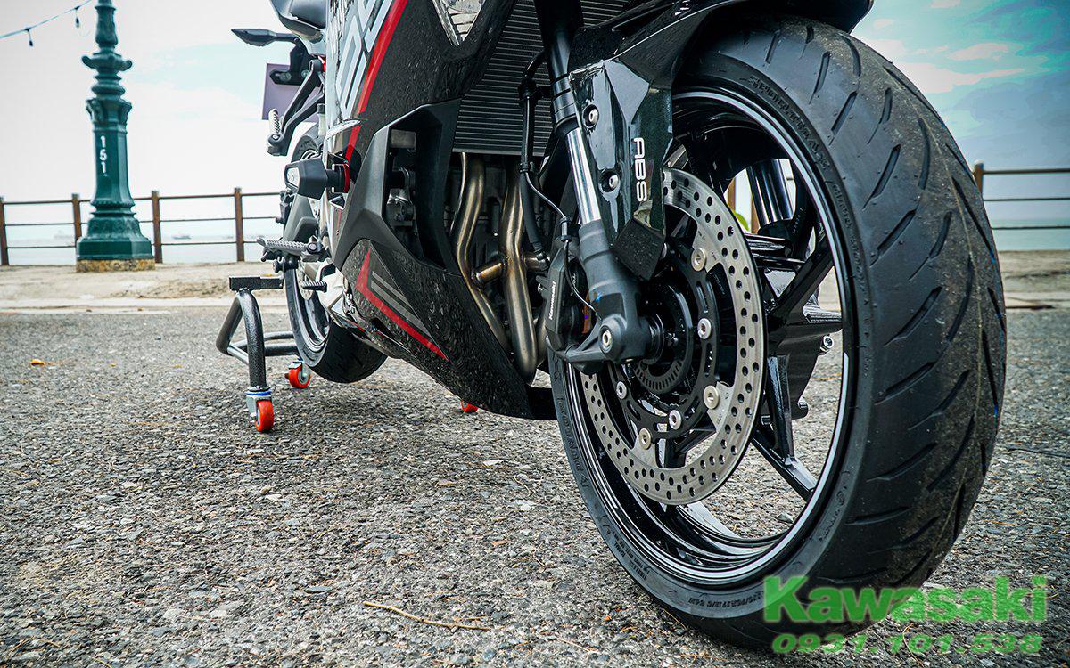 Kawasaki Ninja ZX25R SE 2021 Kawasaki Ninja ZX25R SE 2021
