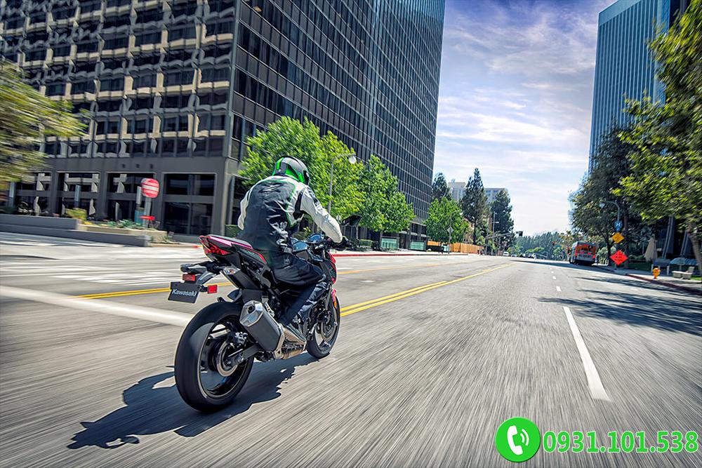 Kawasaki Z400ABS 2021