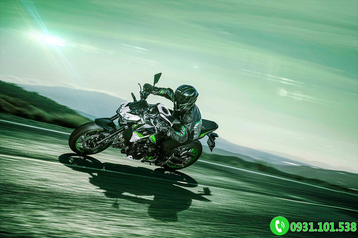 Kawasaki Z900 ABS 2021