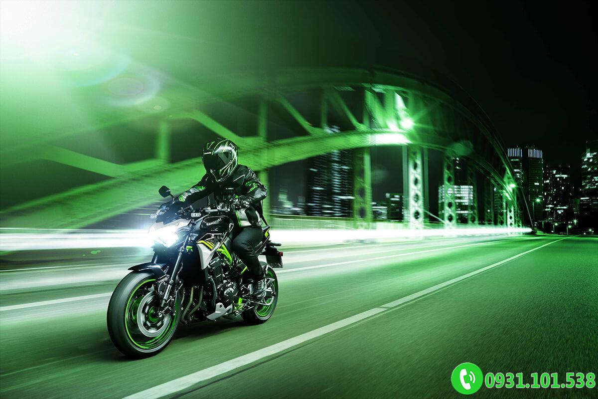 Kawasaki Z900 ABS 2021