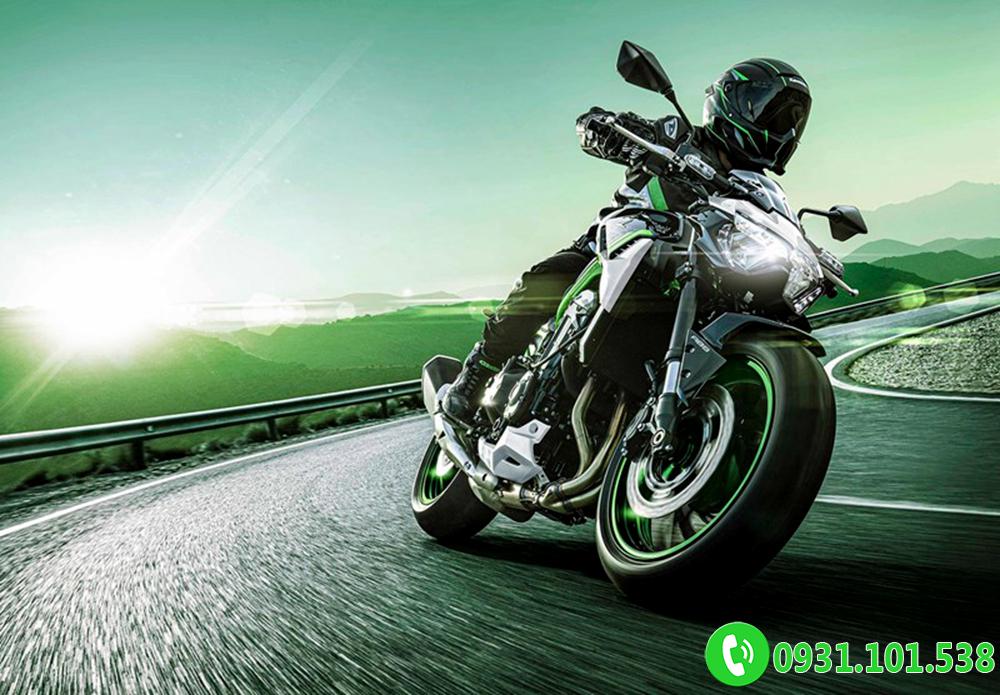 Kawasaki Z900 ABS 2021