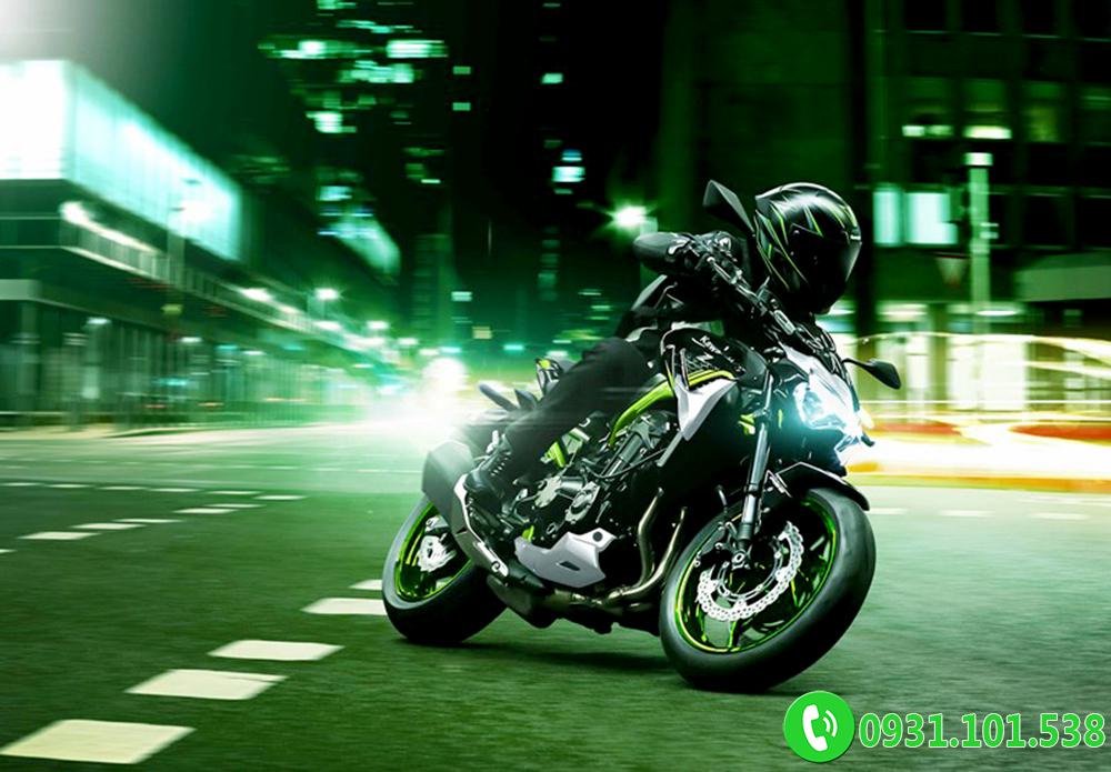 Kawasaki Z900 ABS 2021