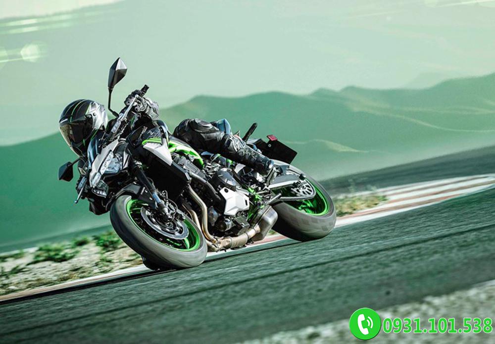 Kawasaki Z900 ABS 2021
