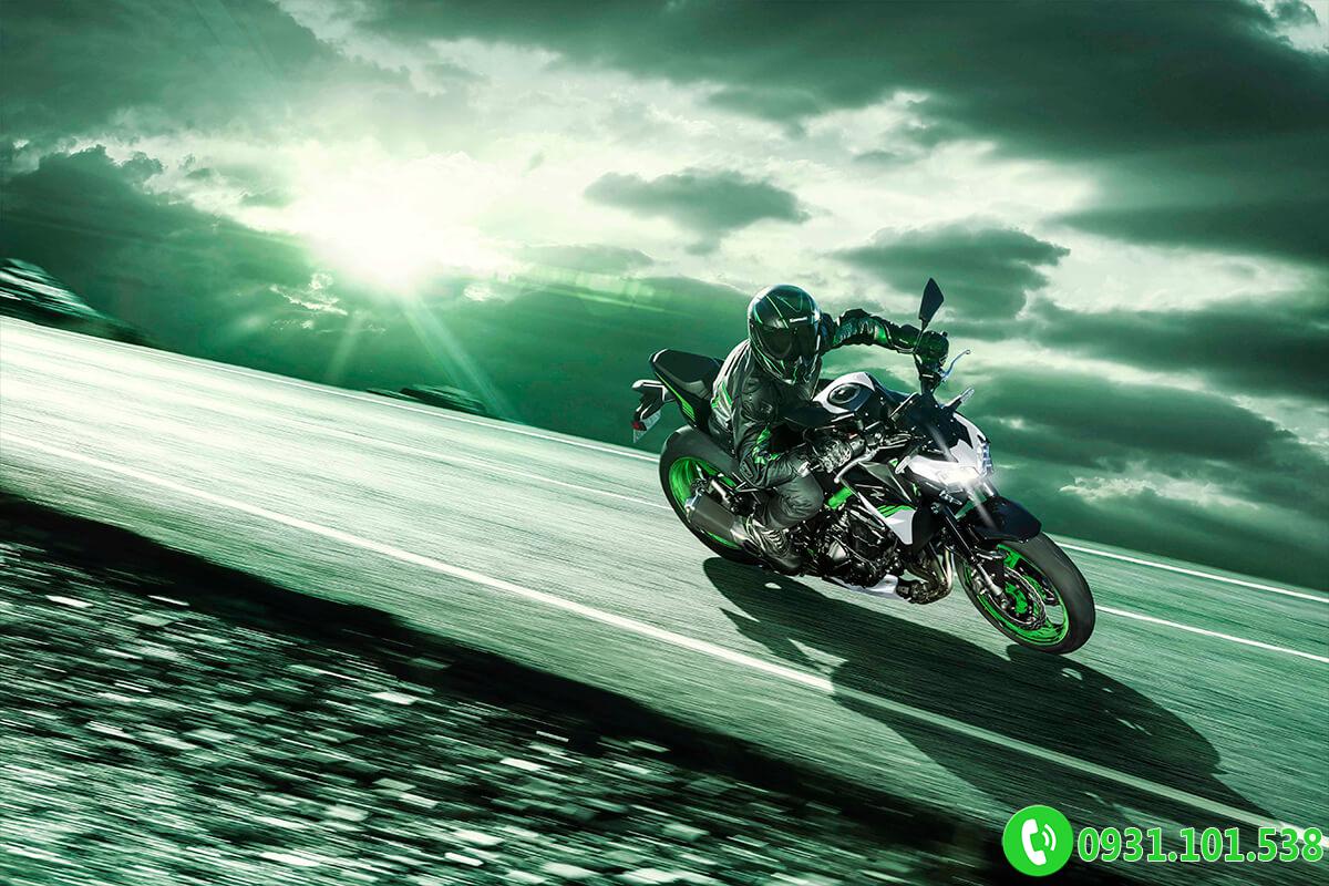 Kawasaki Z900 ABS 2021
