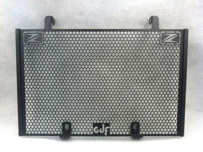 Bảo vệ két nước Z1000