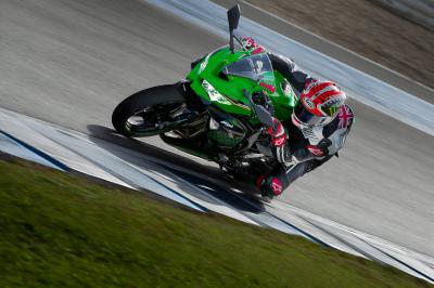 Kawasaki Ninja ZX25R 2021