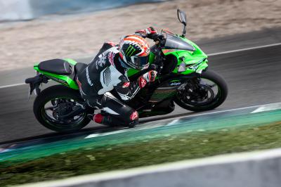 Kawasaki Ninja ZX25R 2021