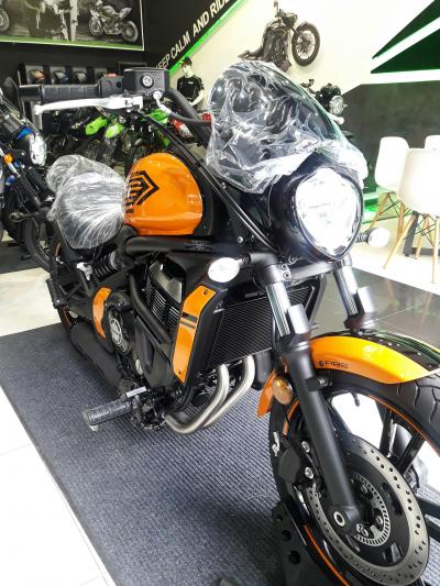 Kawasaki Vulcan 650 2018 xế hoài cổ độc đáo