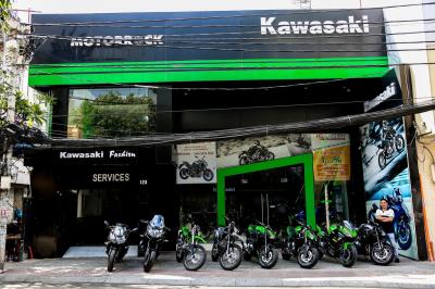 Motorrock địa chỉ bán xe mô tô nhập khẩu chính hãng, uy tín.