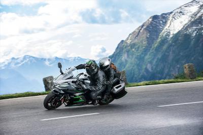 Ninja H2 SX SE +