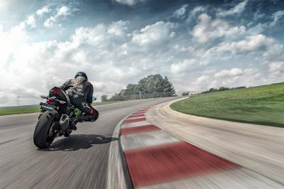 Ninja ZX6-R 636