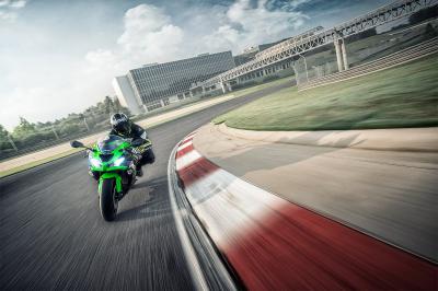 Ninja ZX6-R 636