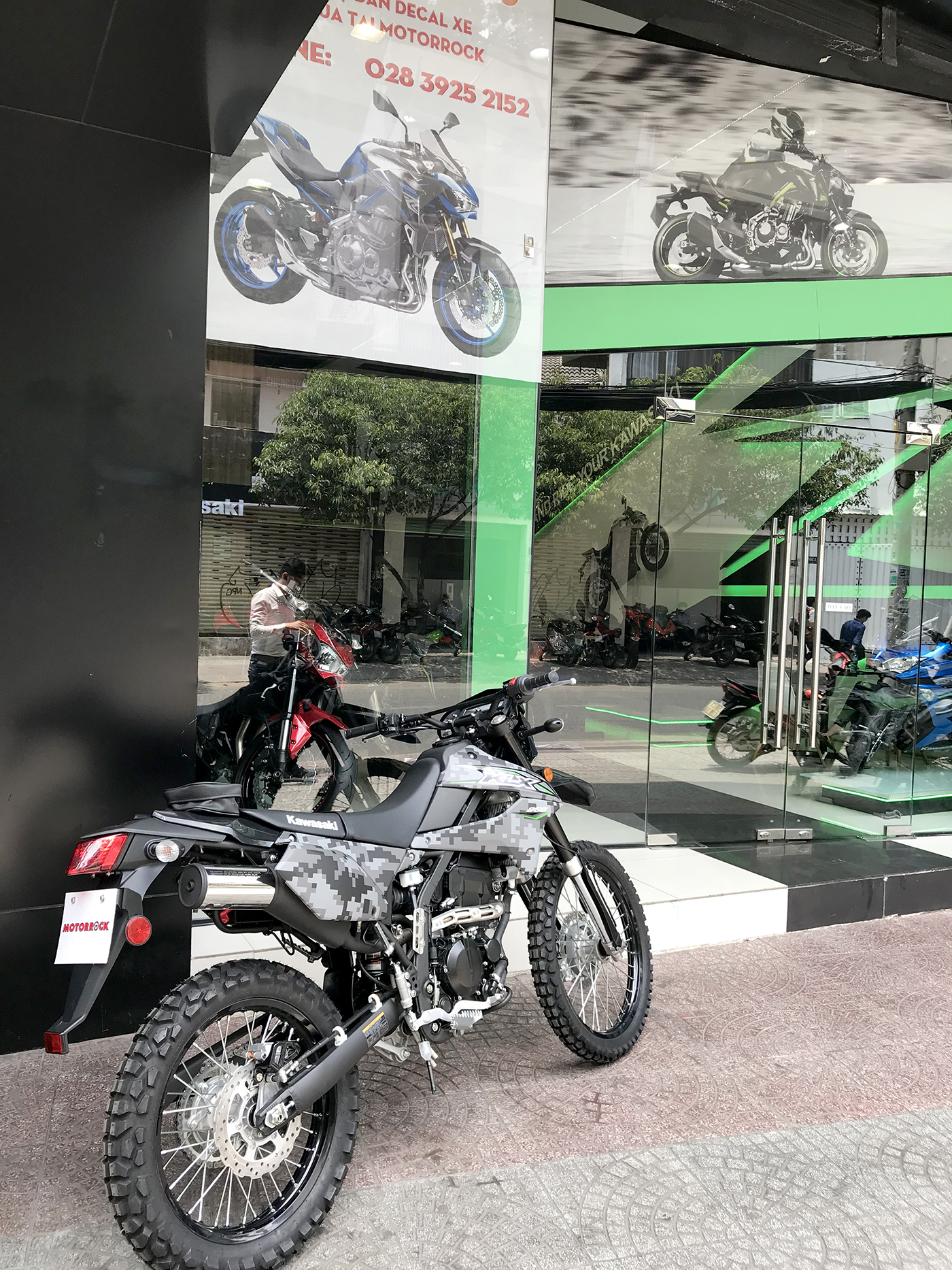 Xe Cào Cào kawasaki KLX 250 Camo