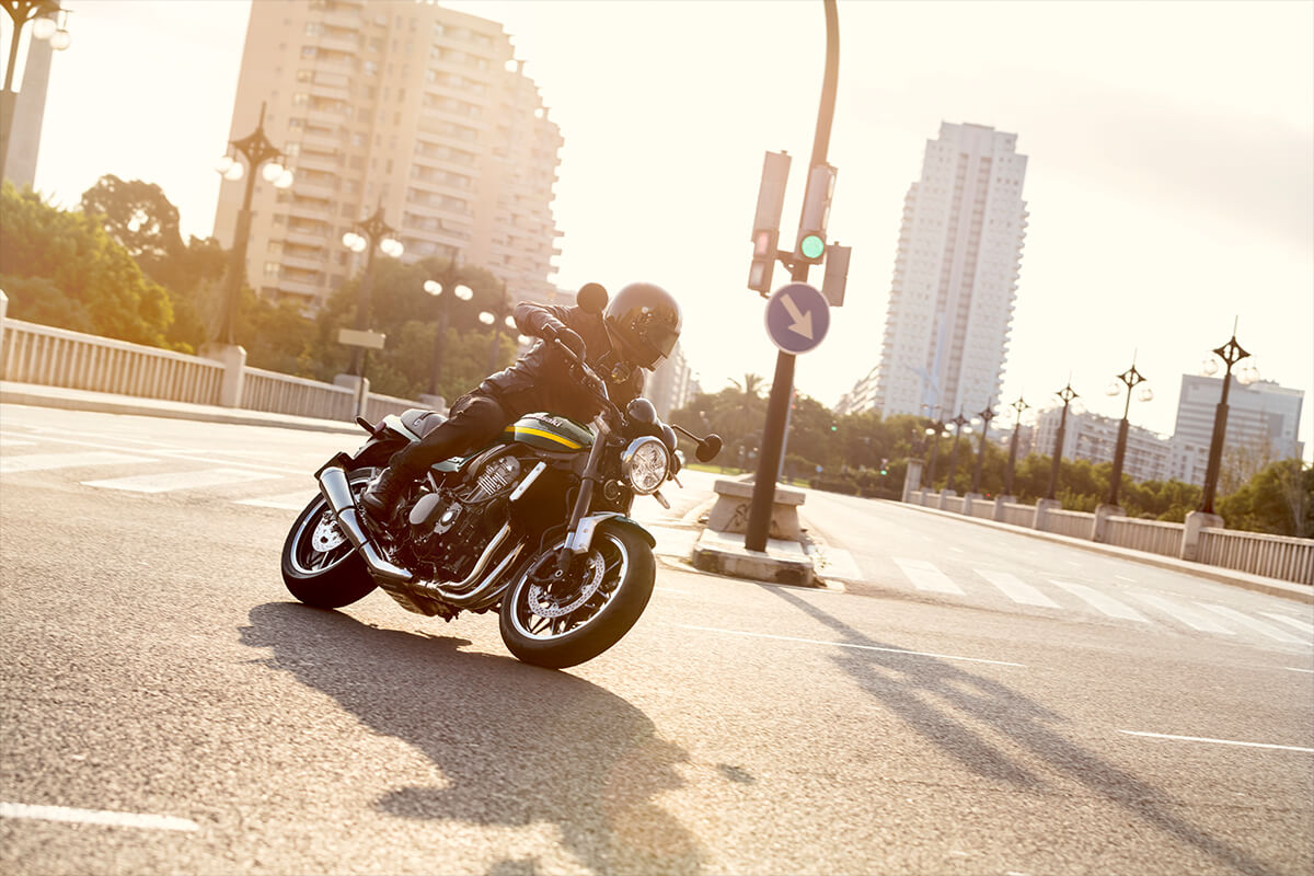 KAWASAKI z900rs abs 2021