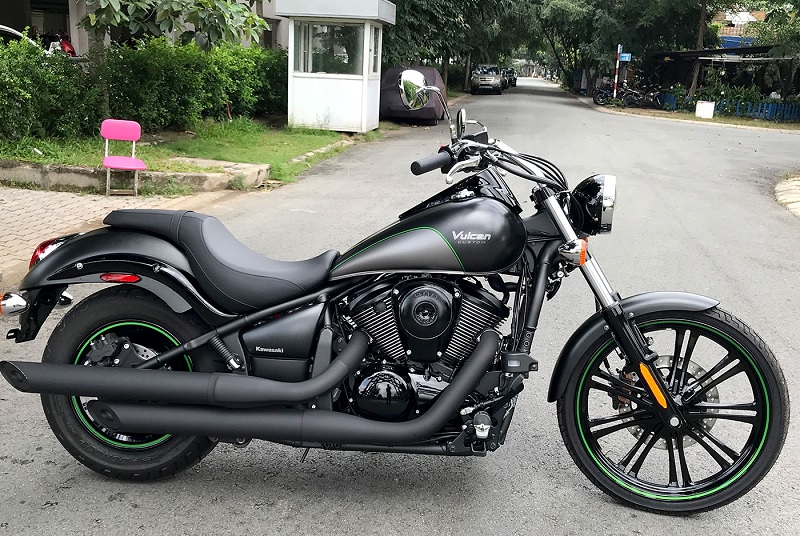 Kawasaki Vulcan 900