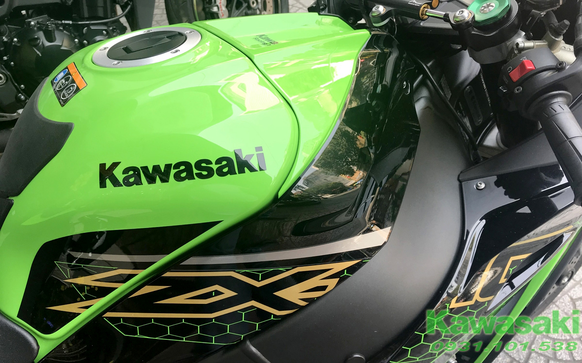 tem kawasaki zx10R2020 mới