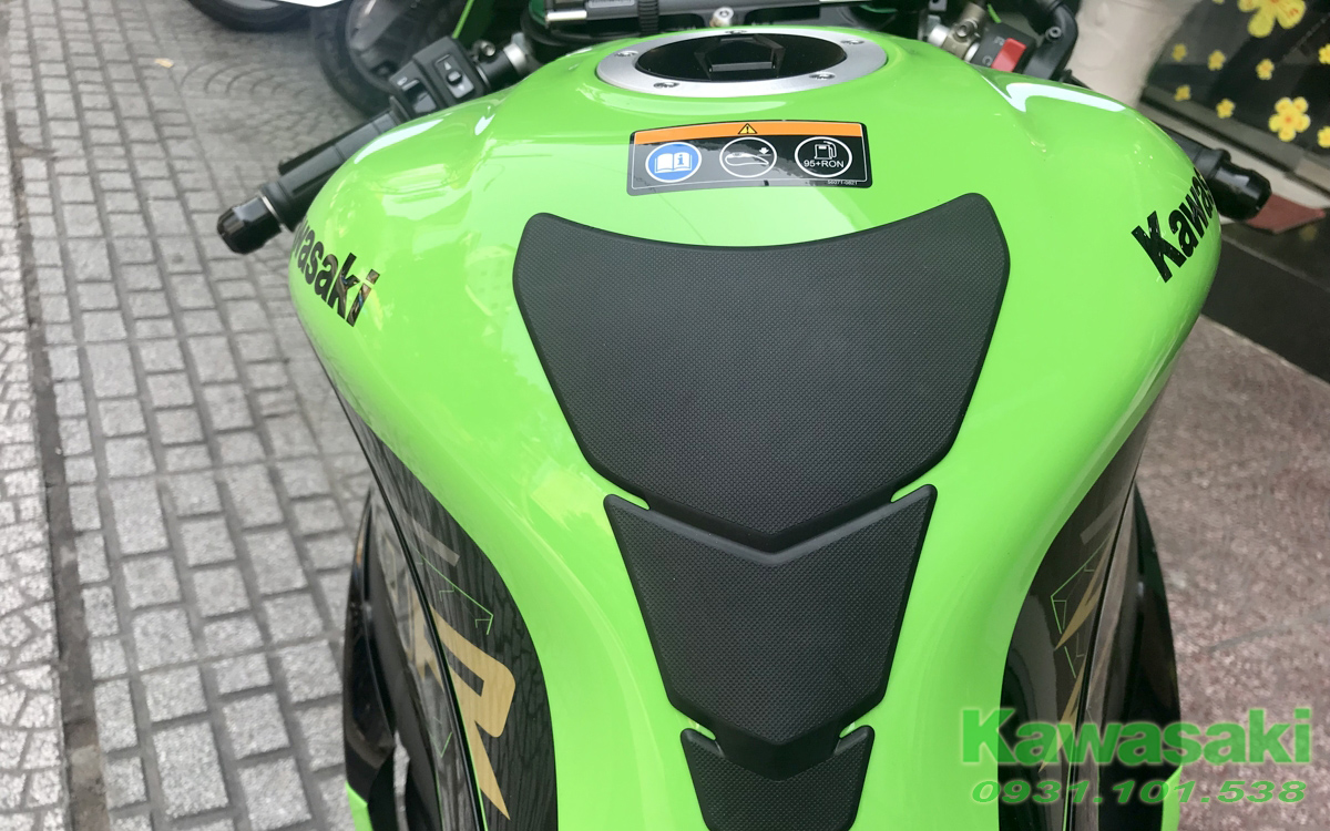 thùng xăng kawasaki zx10R2020 mới
