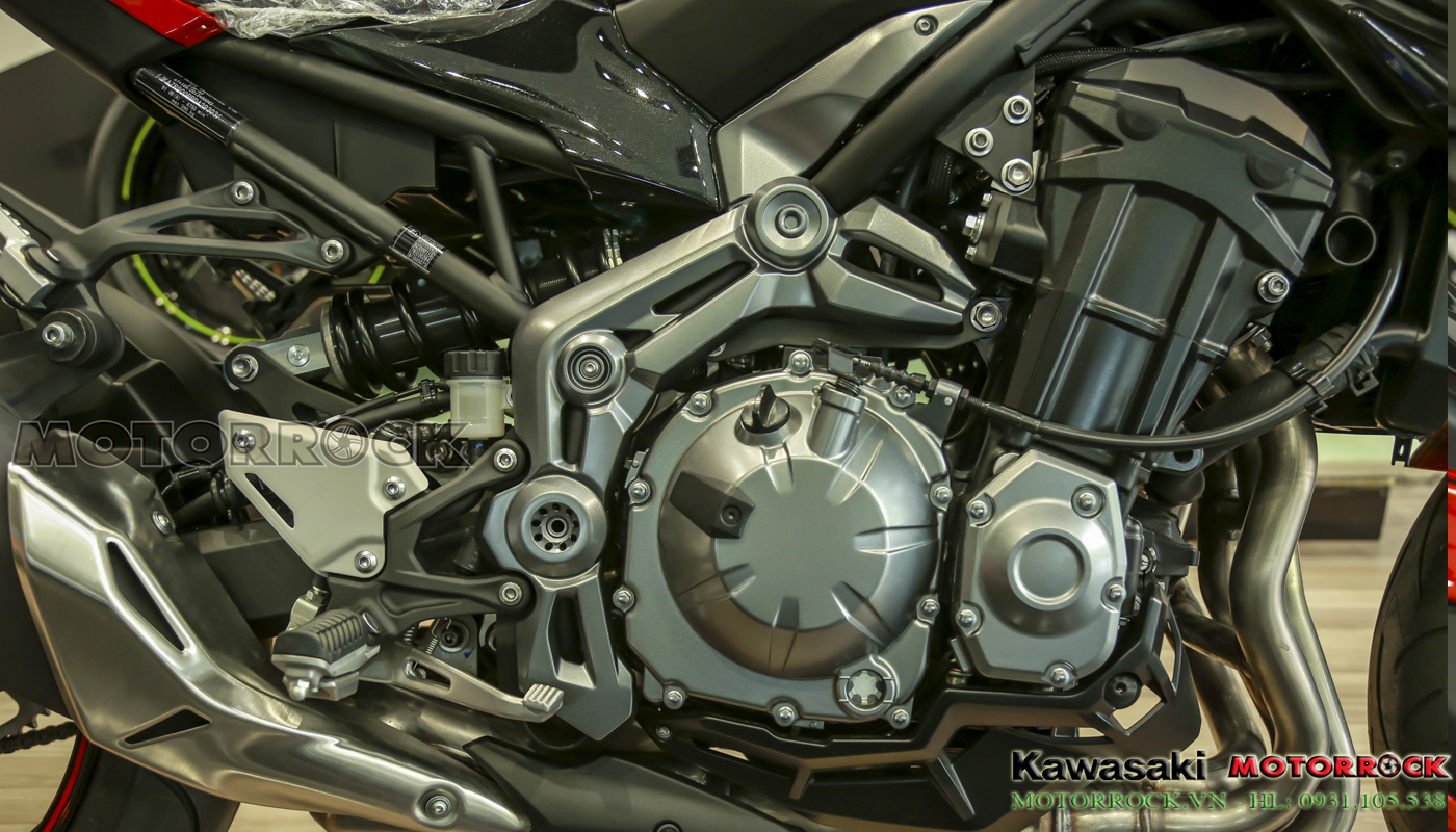  Kawasaki Z900 màu cam 